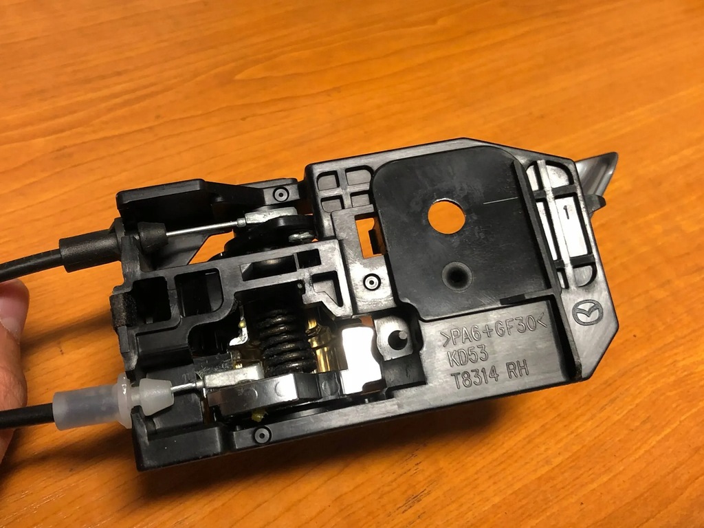 фото №10, Замок дверь правых задних mazda cx3 cx-3 kd53t8314