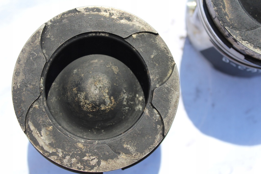 фото №8, Avensis corolla verso rav4 2.2 d-cat поршень