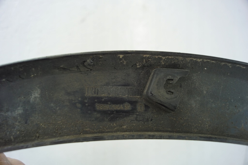 фото №14, Молдинг крыла правый задняя renault captur i