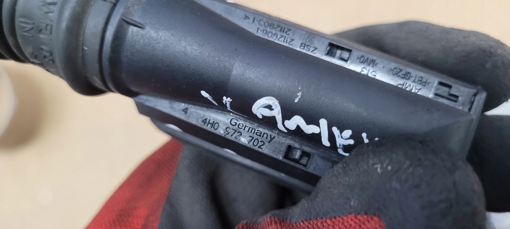 фото №11, A6 c7 s6 штекер колодка дверь 18pin камера 4h0972702