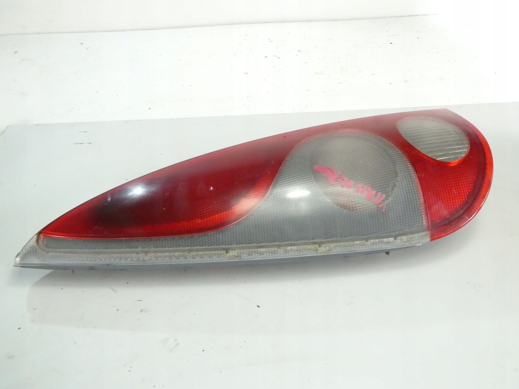 фото №1, Лампа левая задняя задняя toyota yaris versod