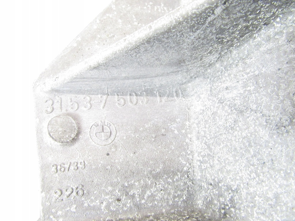 Кронштейн полуось bmw e53 x5 3.0 m57 m57n 184km 218km 7503120 Недорого