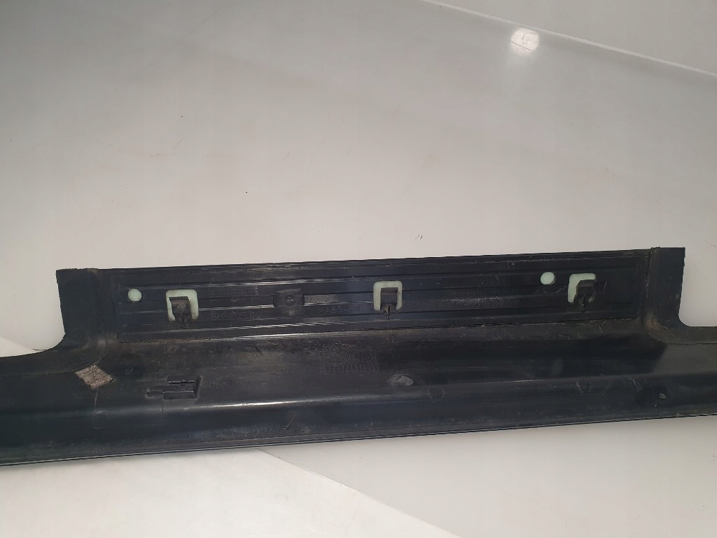 фото №9, Mercedes-benz оригинальный номер a2516800035 молдинг накладка порог