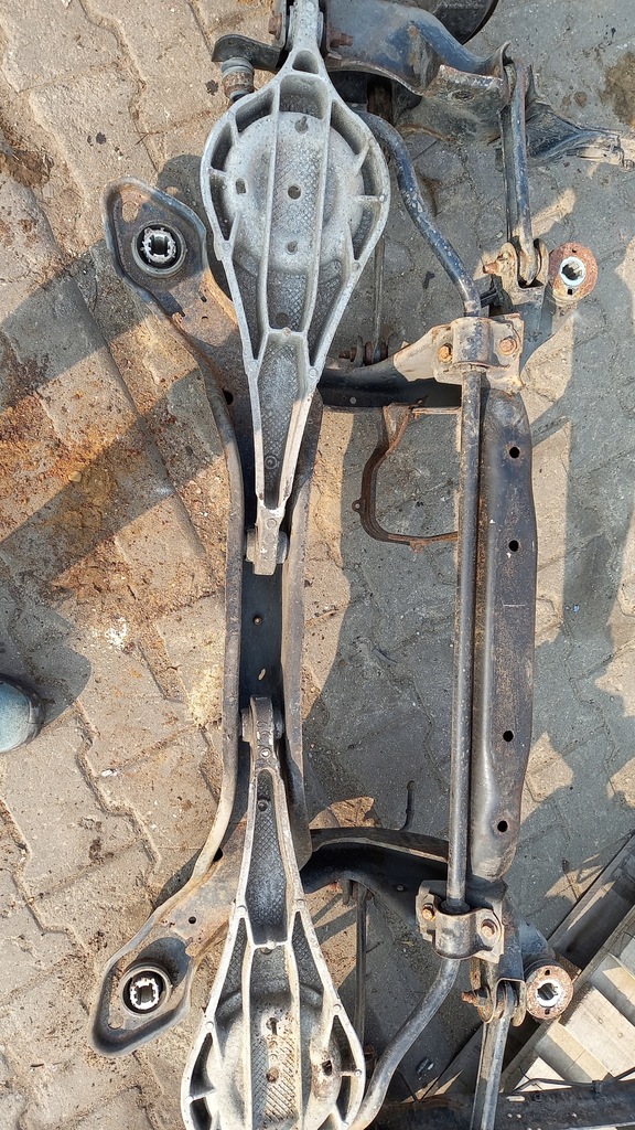 фото №7, Балка підвіска задня volvo v60 11r