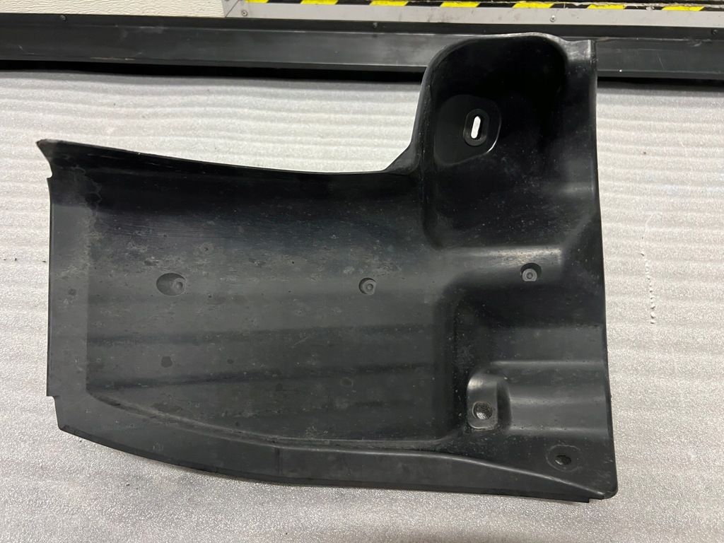 фото №12, Mazda 3 bp подкрылок левая задние sedan rok 2020