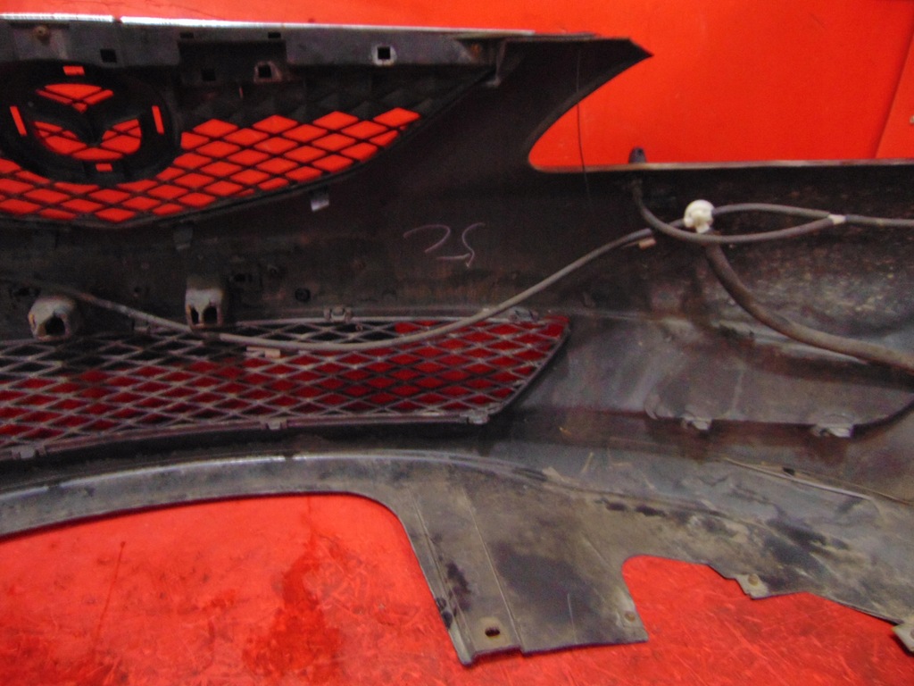 фото №10, Mazda 6 gg 02- бампер передній перед решітка радіатора омивачі