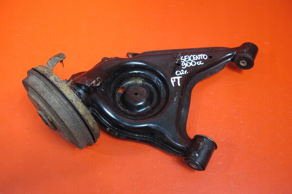 фото №1, Fiat seicento 98- ступица барабан поворотный кулак рычаг правый задняя задний