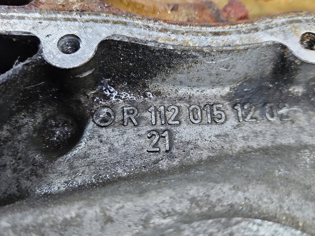 фото №8, Корпус розподільного валу mercedes w251 5.0 v8