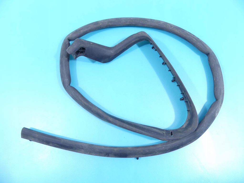 фото №2, Прокладка двері задня права нижня toyota proace ii