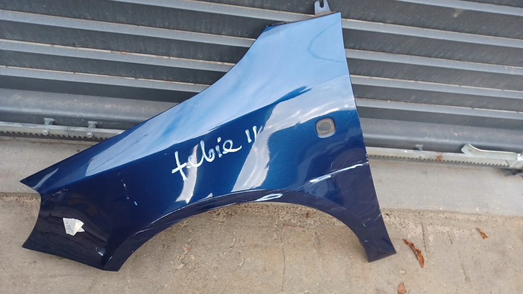 фото №1, Fabia ii roomster крыло l/p перед