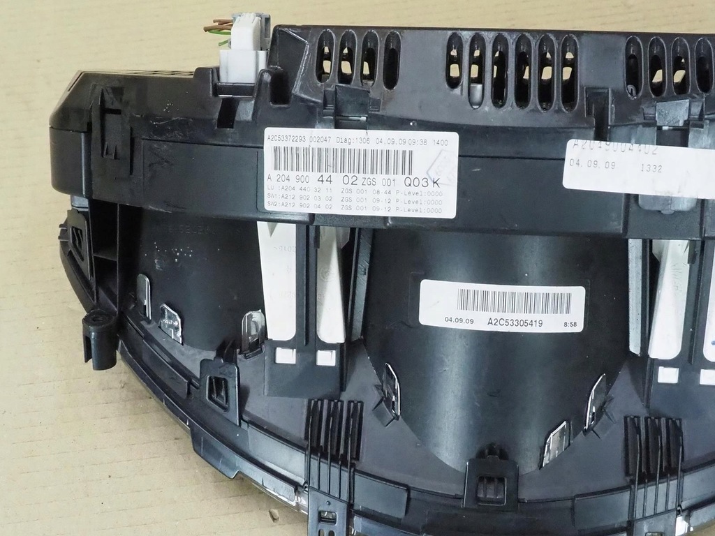 фото №14, Mercedes cls w204 лічильник прилади 2049004402 anglik