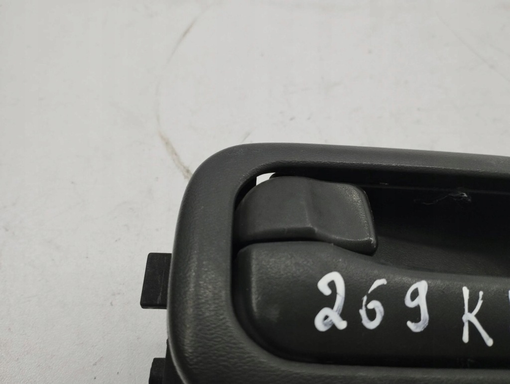 фото №7, Nissan x-trail t30 2005 левая сторона ручка внутренняя дверь передних