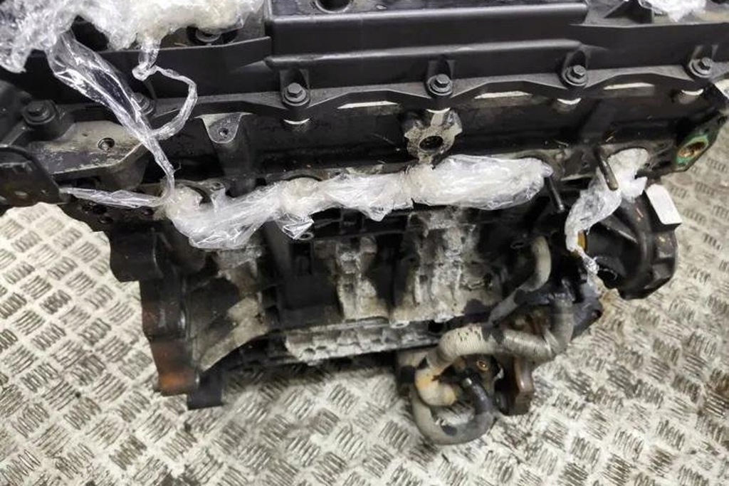 фото №8, Двигатель volvo v70 ii sw d5244t 2.4l дизель 120kw 2008