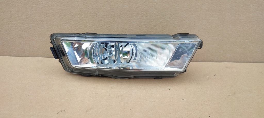 фото №1, Фара протитуманний skoda оригінальний номер 5ja941700