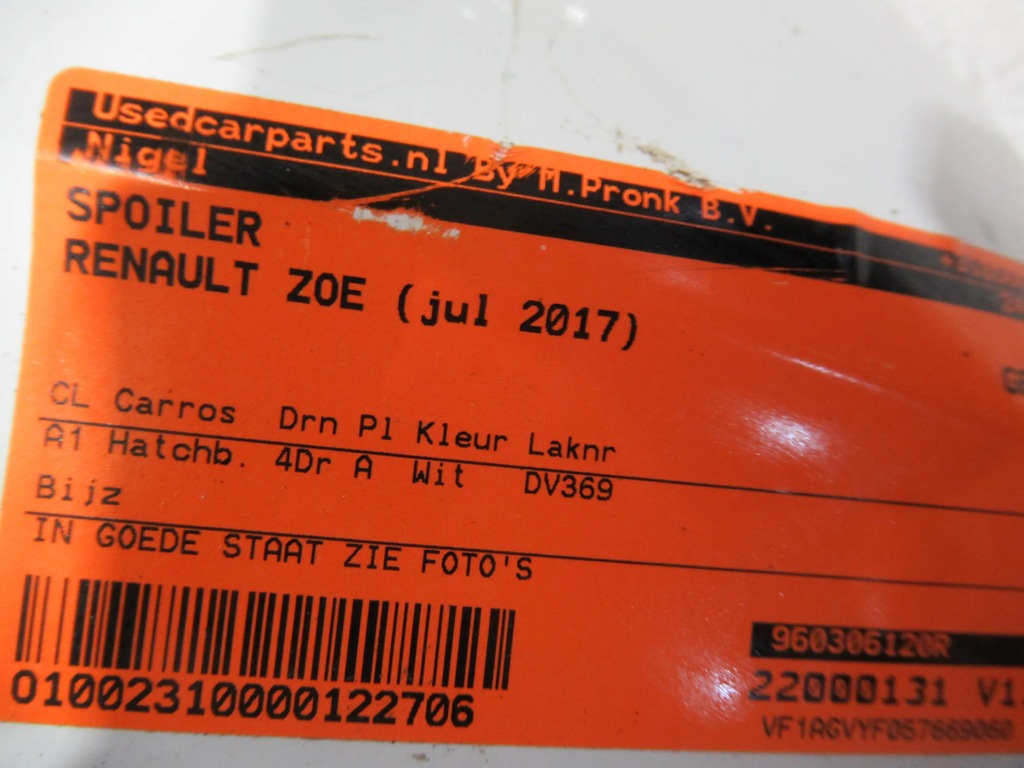 фото №7, Спойлер крышки 960306120r renault zoe