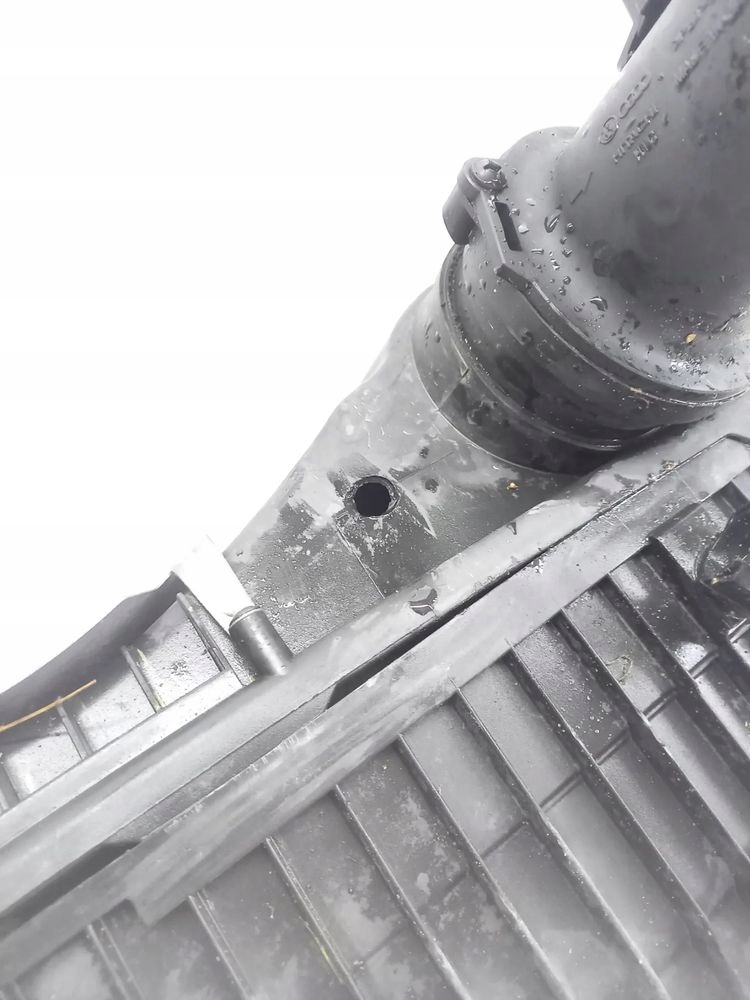 фото №6, Корпус фильтра воздуха audi q7 4l 3.0 tdi 06r