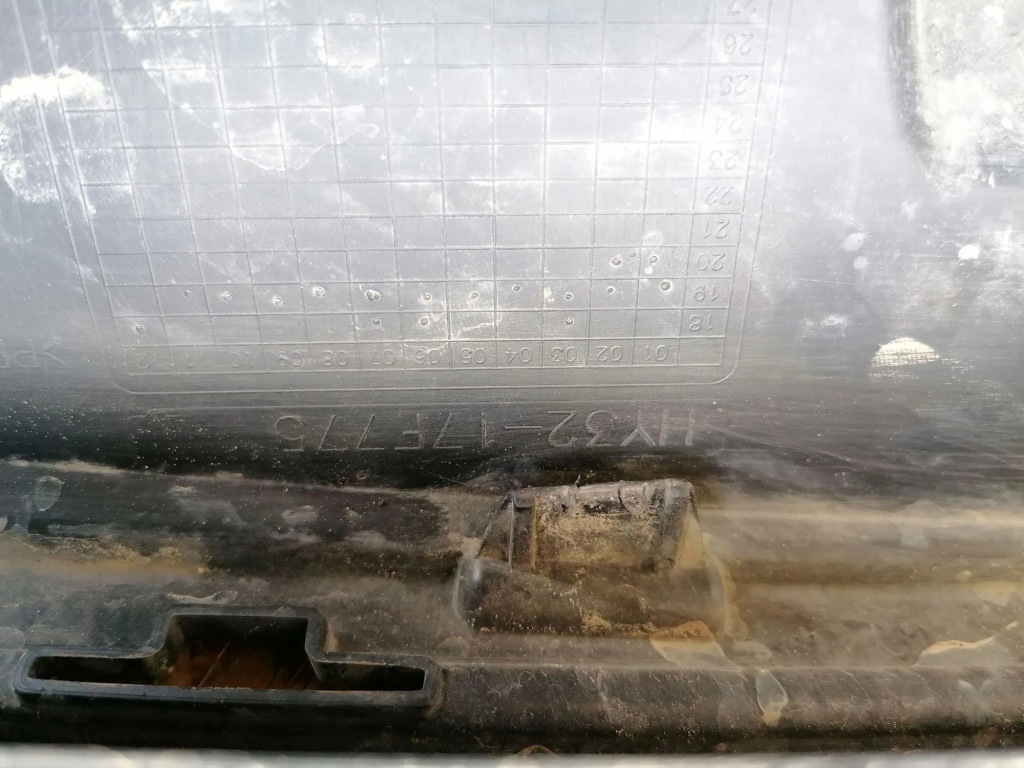 фото №9, Бампер задний land rover discovery sport l550 hy3217f003 0.0l дизель 2018