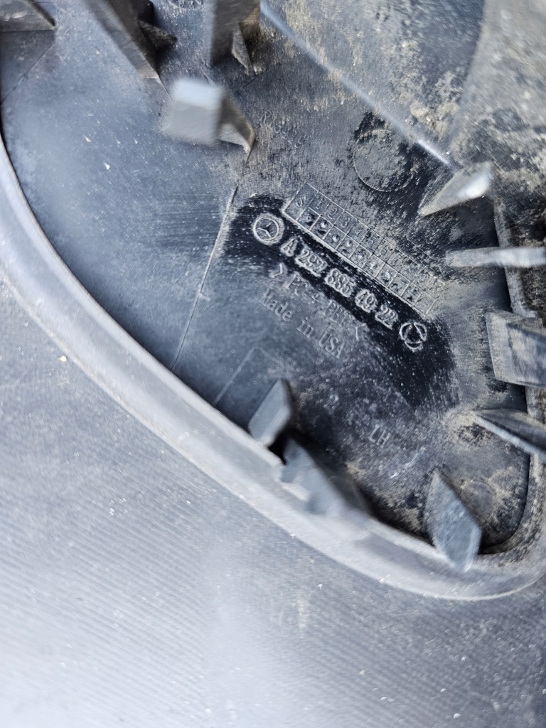 Бампер mercedes gle w166 166 15-18 amg перед передній a1668851538 Оригінал