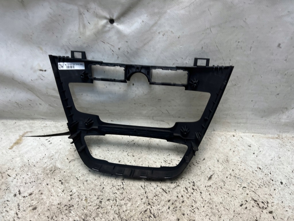 фото №2, Opel insignia рамка защита радио кондиционера