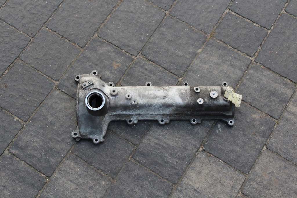 фото №1, Yaris 1.4 d4d крышка клапанов