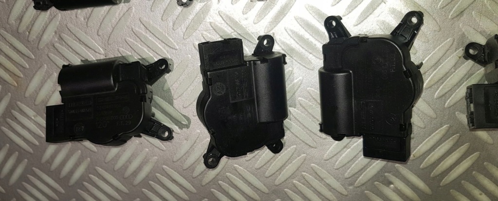 Купить Vw touareg t5 audi q7 cayenne моторчик крышка воздуховод отопителя 7l0907511ag