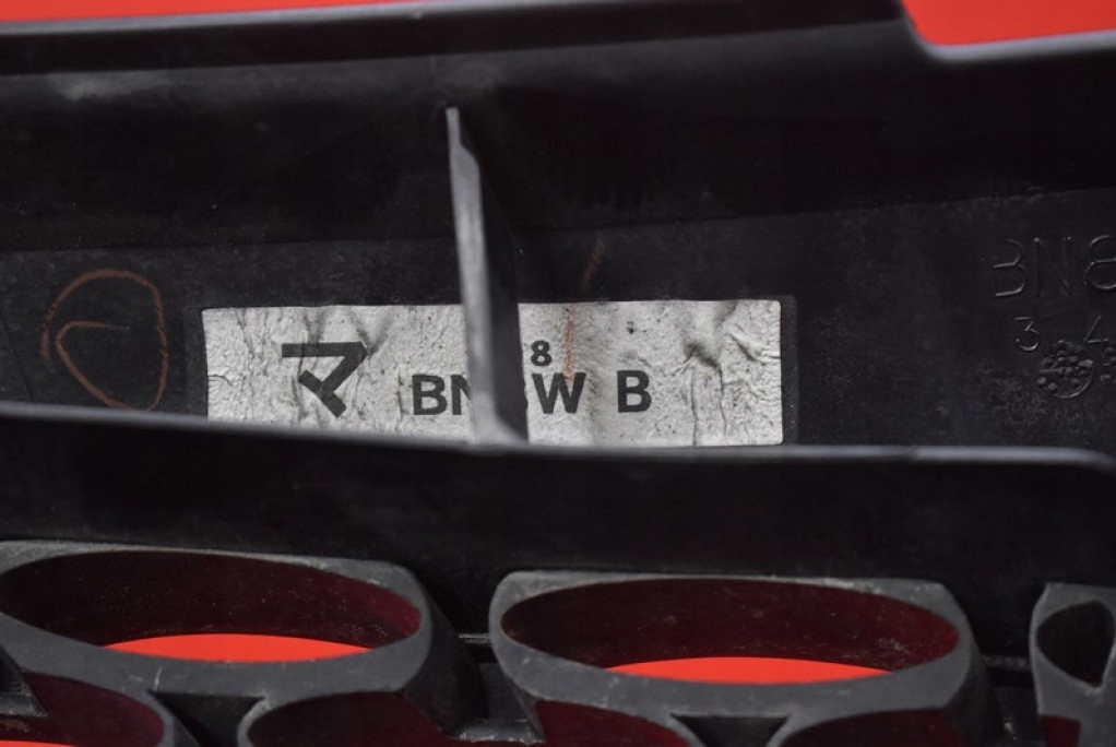 фото №5, Решітка радіатора решітка радіатора czarna bn8v50711 mazda 3 1 i bk lift 06-09