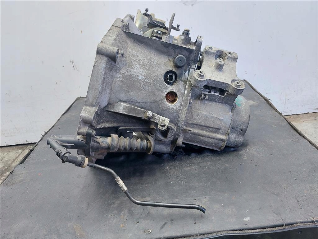 фото №11, Коробка передач передач механическая citroen c3 picasso peugeot 1.6 hdi 08-17r 20dp72