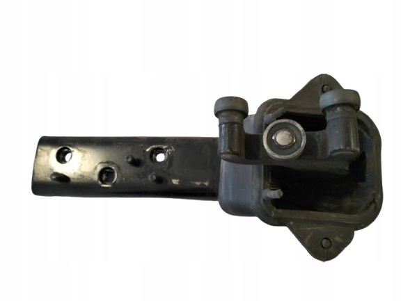 Купити Підрамник середній двері бокових przesuwncyh renault master 3 2,3 777648642r