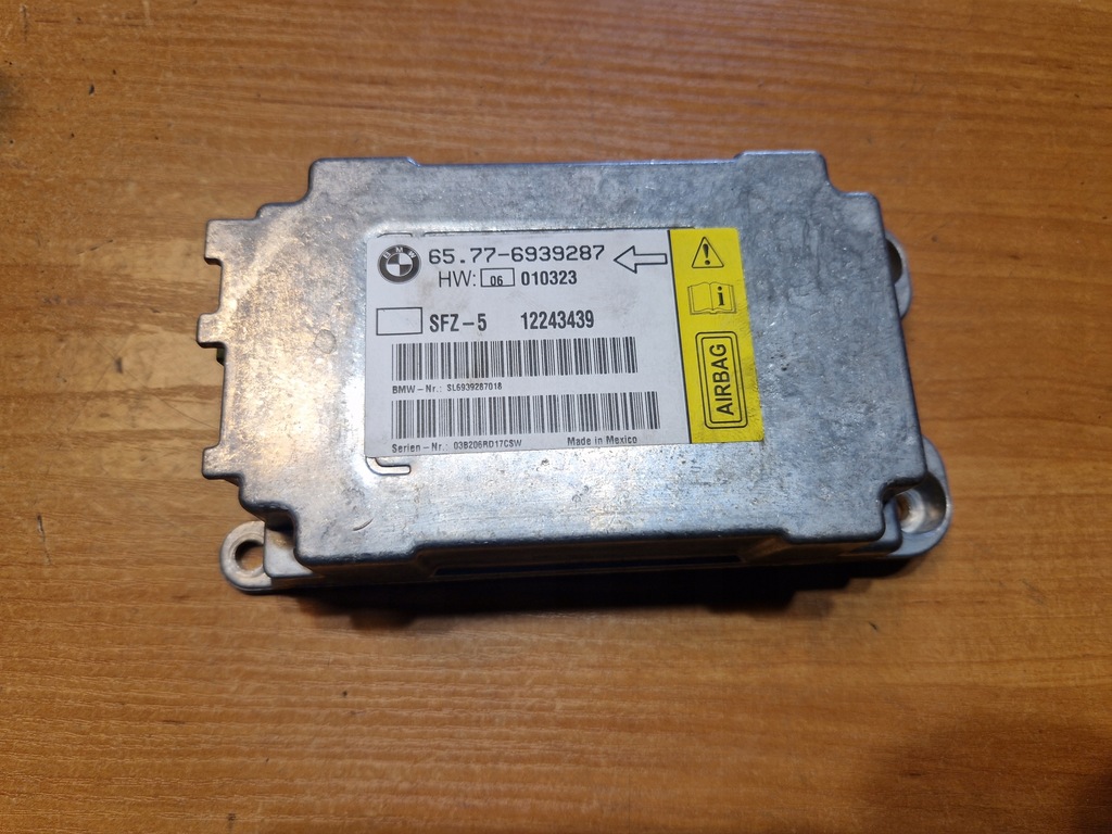 фото №1, Bmw 5 e60 e61 модуль датчик подушек подушка безопасности 6939287