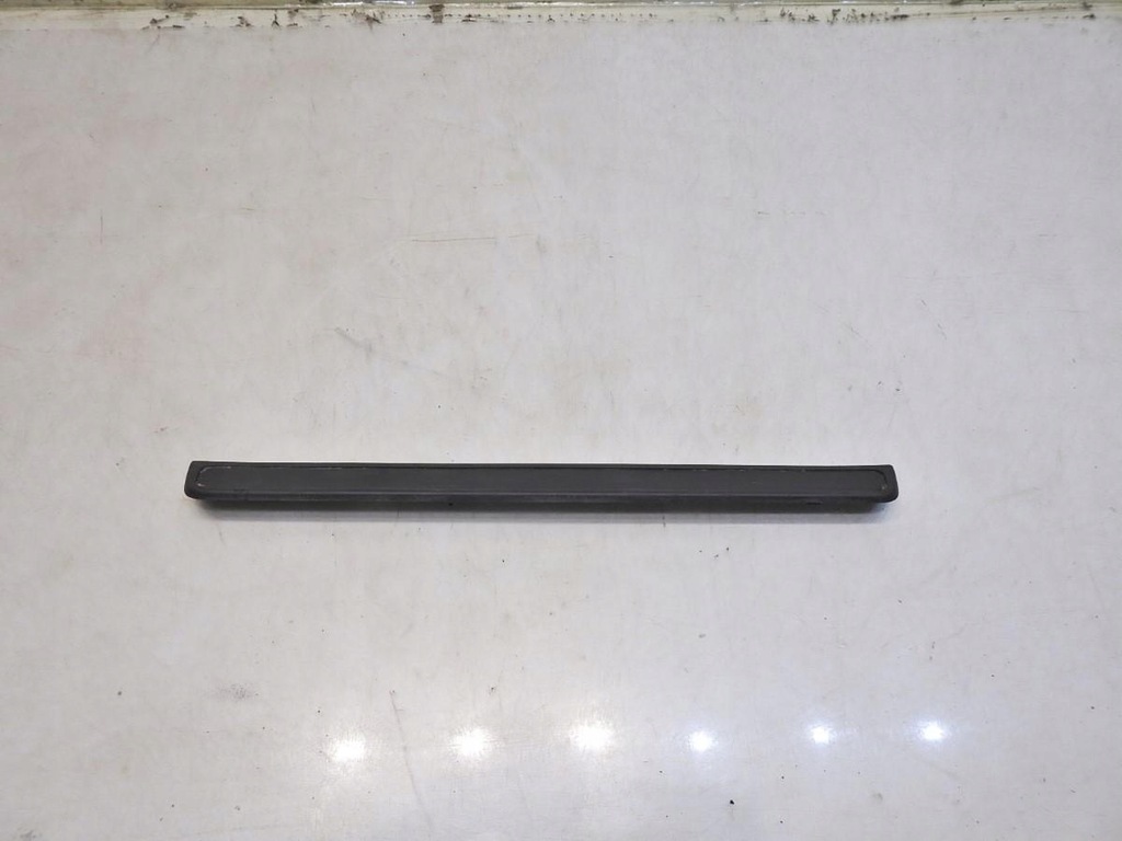 фото №6, Молдинг накладка поріг правий перед forester iii