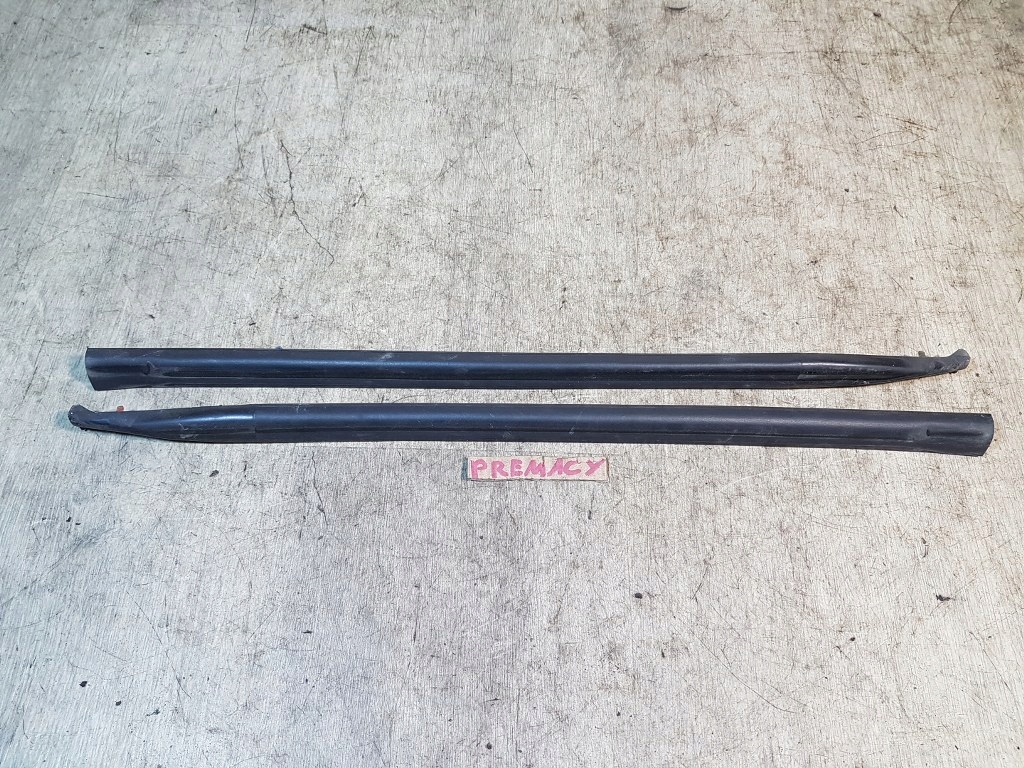 фото №1, Накладки скло перед комплект mazda premacy i lift