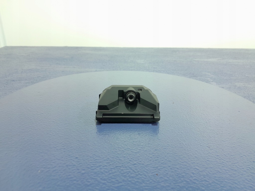 фото №1, Bmw 1 f40 f44 камера радар перед 130441