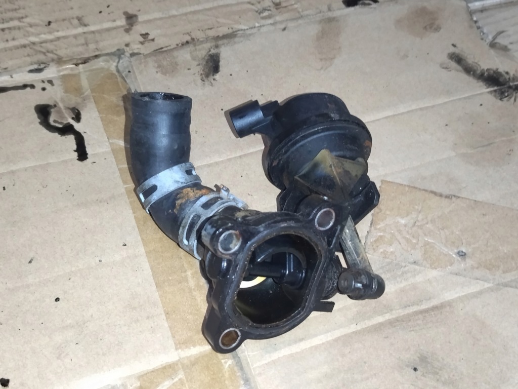 фото №1, Клапан wody - audi v6 3.0 tdi cla - 059121737