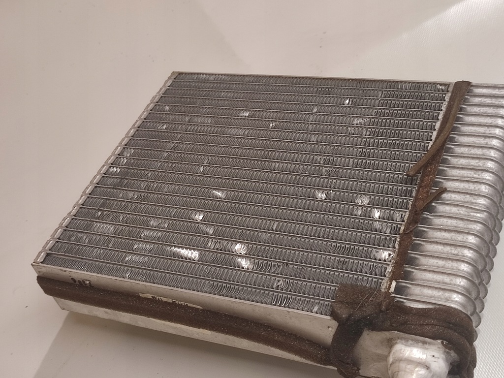 фото №7, Ford kuga mk1 радиатор wody отопителя