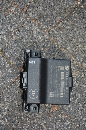 фото №1, Модуль шлюз audi q3 ly9 8u0907468h