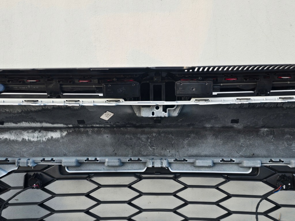 фото №8, Vw golf 8 gti clubsport бампер решётка радиатора led перед 5h0807221d 5h0853653