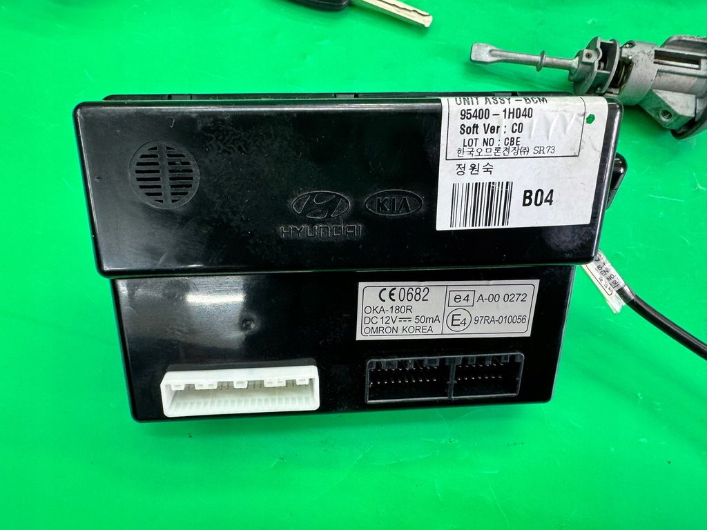 фото №11, Бортовий комп'ютер набір стартовий імобілайзер ключ запуск kia ceed i 1.6 crdi 06-