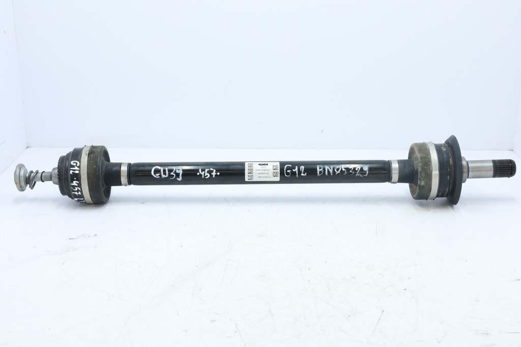 фото №1, Приводной вал левая задняя задняя bmw g11 g12 8639457