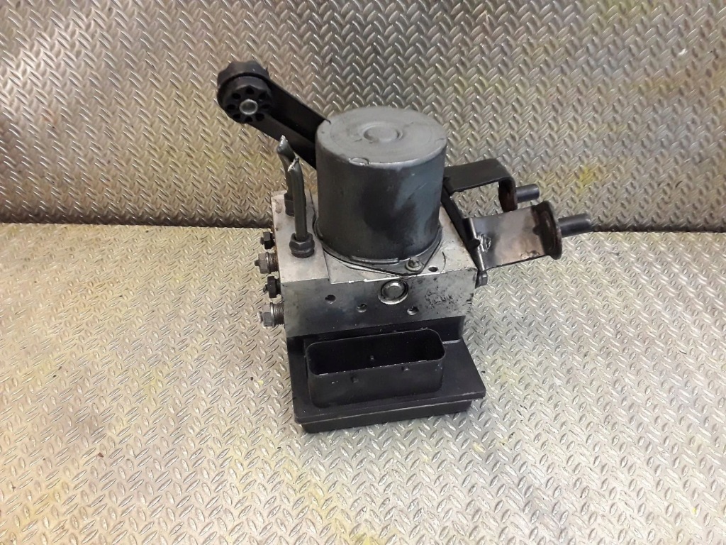 Купить Bmw 5 e60 e61 насос abs