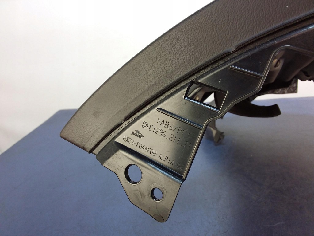 фото №7, Jaguar xf x250 захист консолі ліва 6w83-044f08c