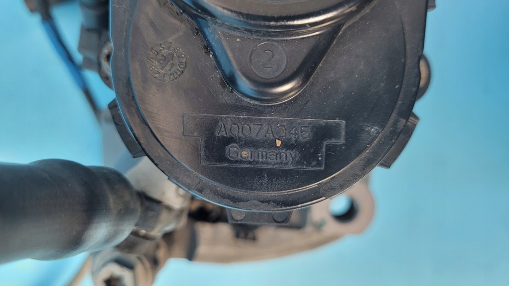 фото №13, Mercedes w206 c220 21r тормозной правый задняя 300x22