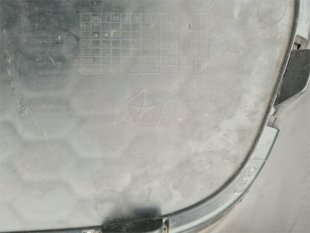 Jeep grand cherokee srt8 wk2 бампер перед передний 10-14r. Оригинал