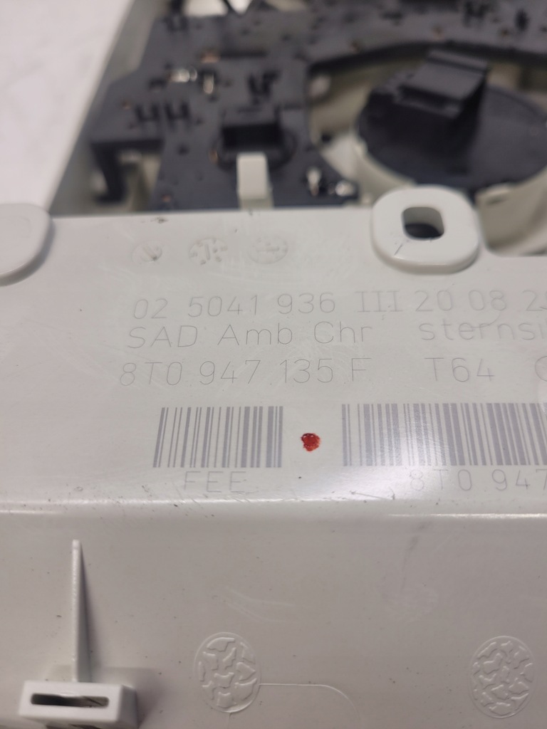 фото №6, Лампа освітлення кабіни audi a4 b8 a5 8t0947135f t64