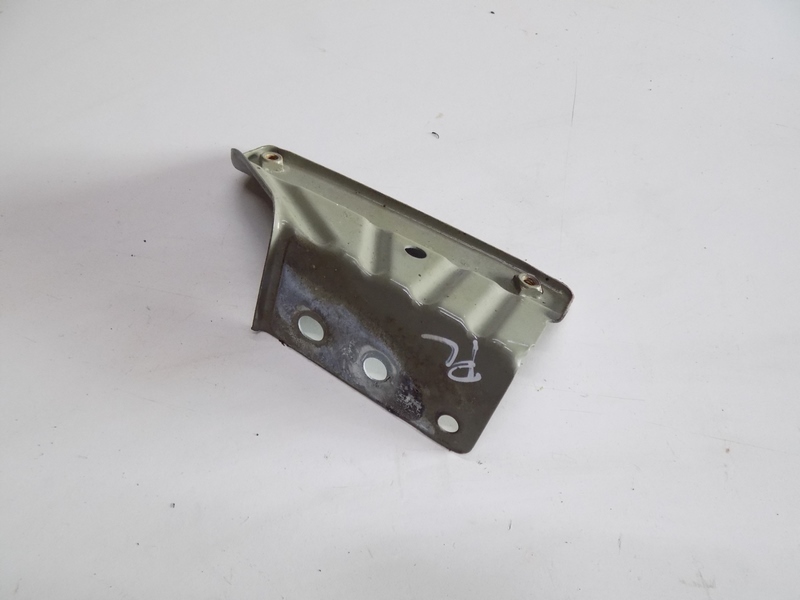 фото №7, Nissan qashqai j10 кронштейн крыла левый перед