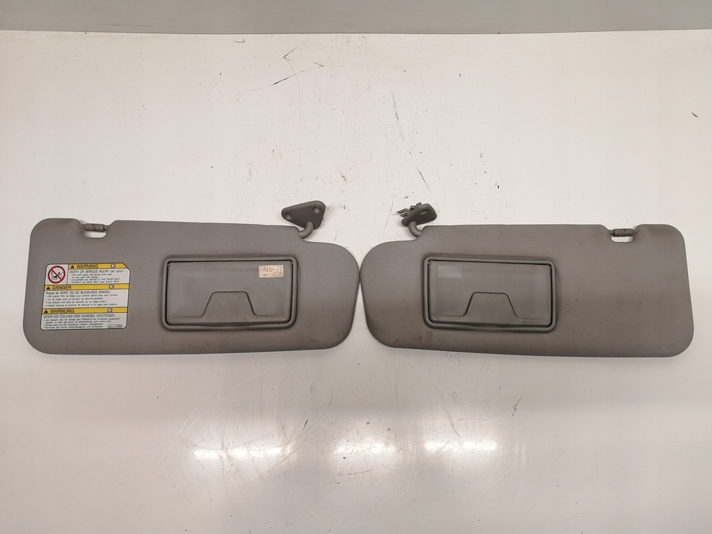 фото №6, Mitsubishi grandis 03-11 козырёк солнцезащитный комплект