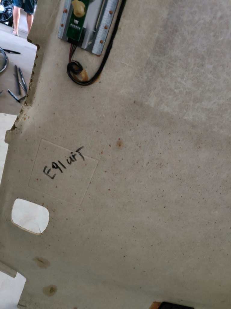 фото №11, Bmw e91 стеля панорама сіра