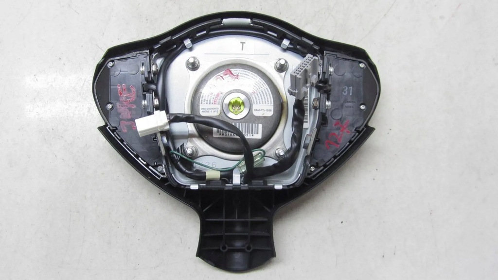 фото №6, Nissan juke f15 подушка подушка безпеки водія 14-