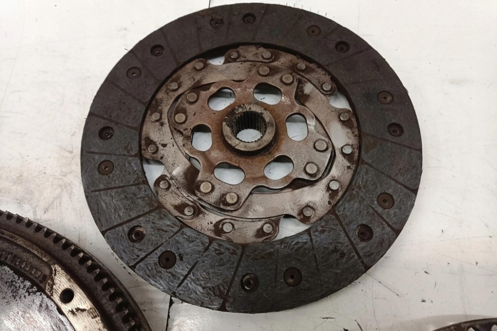 фото №6, Комплект зчеплення vw polo 6r, 6c 038141033c 1.6l дизель 2010