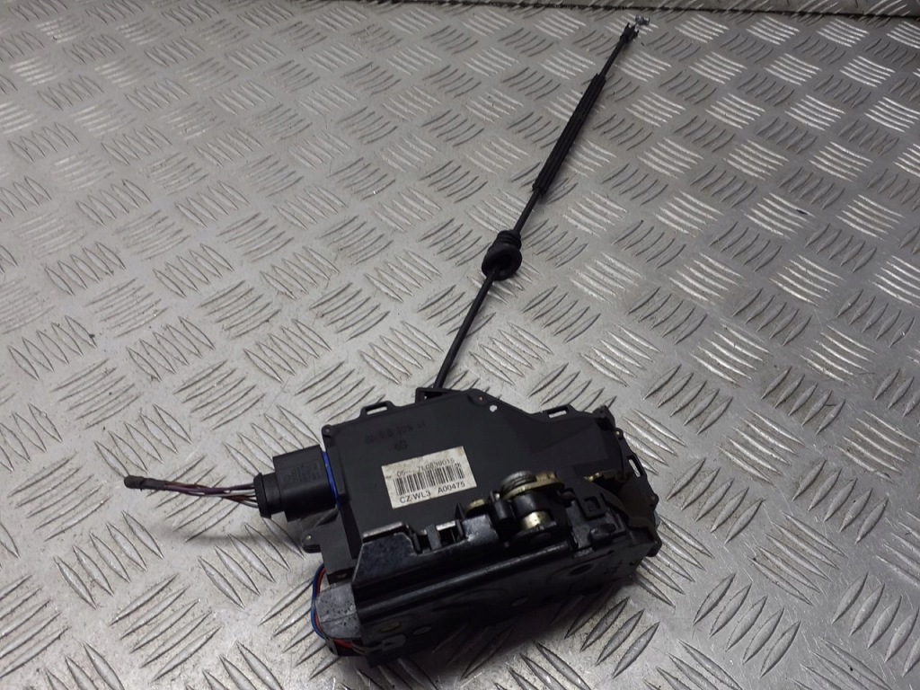 фото №1, Замок дверь левый задняя skoda octavia ii 7l0839015