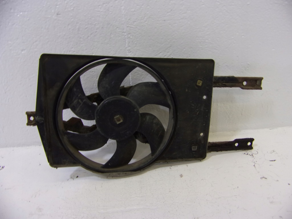Купити Вентилятор радіатора fiat seicento